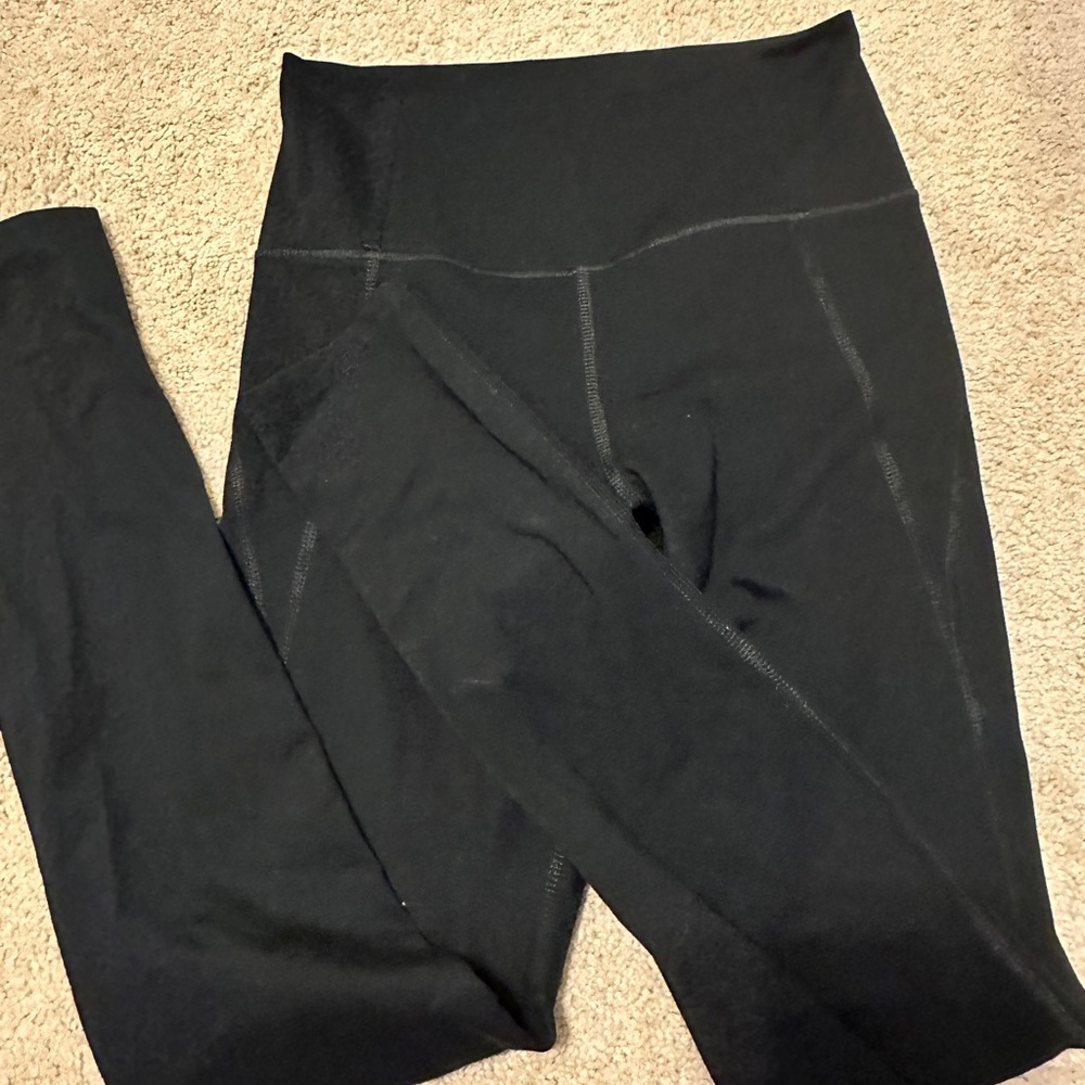 Girlfriend collective leggings
